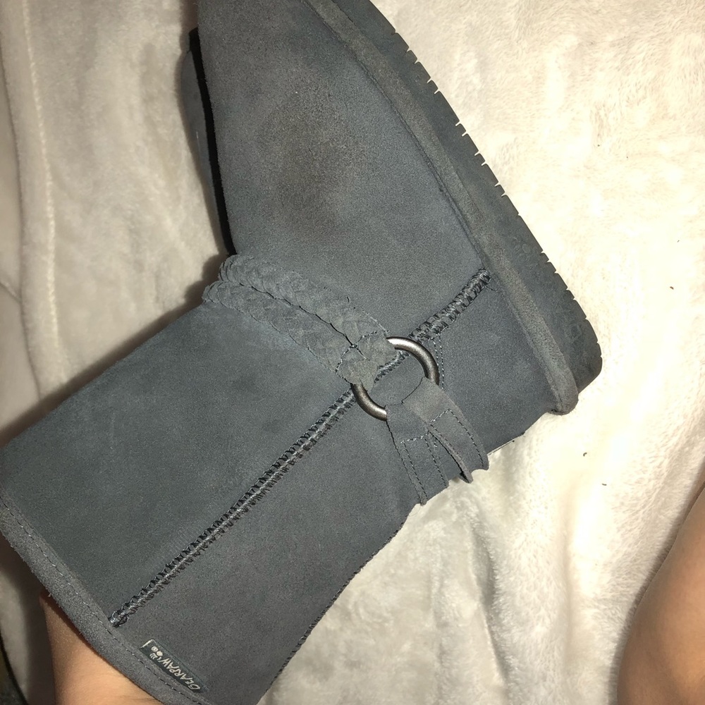 Bear paw size 6